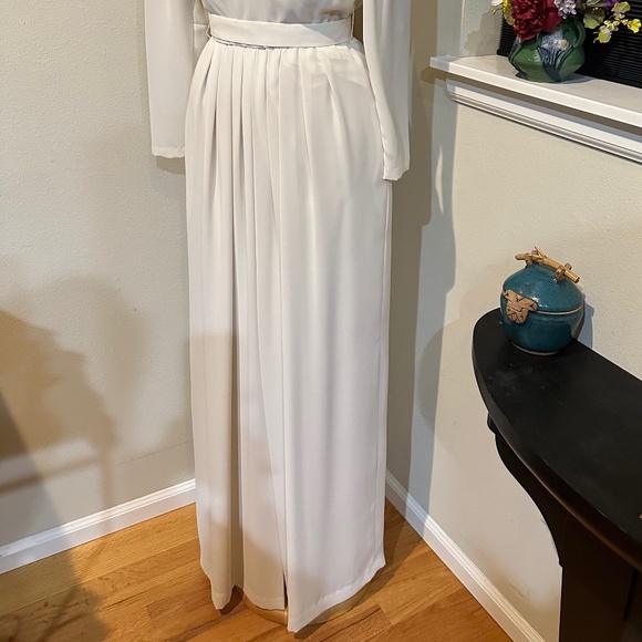 Cream Crepe Wedding or Evening Dress / Elegant Simplicity/ Floor Length - Sz 6 - Picture 3 of 12